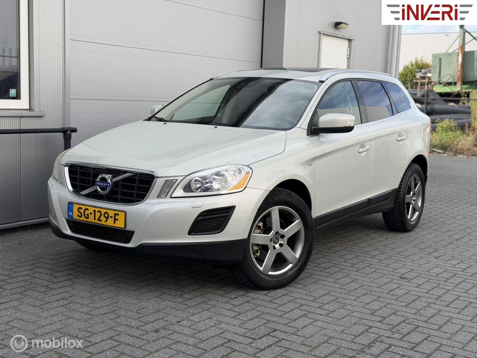 Volvo XC60 (2011) — foto 1