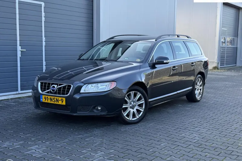 Volvo V70 (2010)