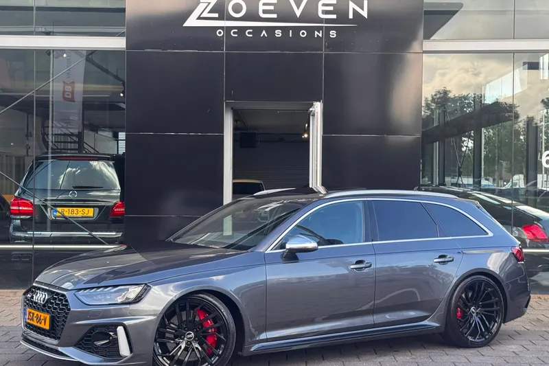 Audi A4 (2021)
