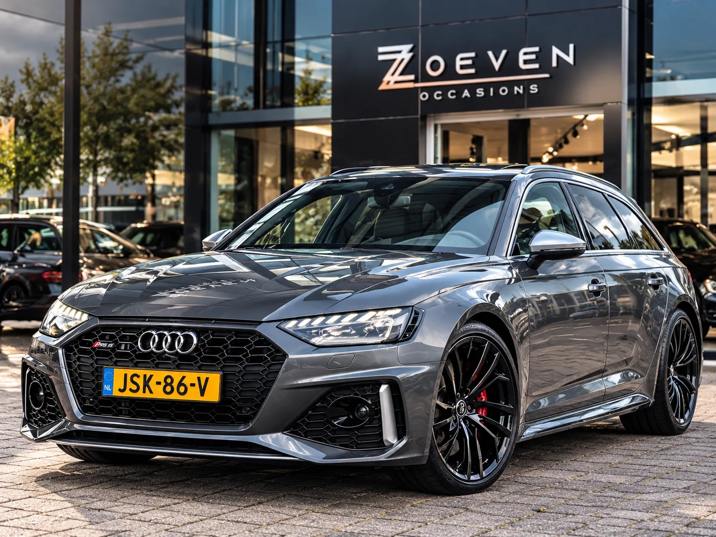 Audi A4 (2021) — foto 1