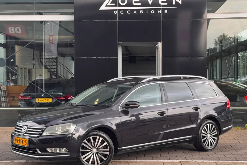 Volkswagen Passat (2011)