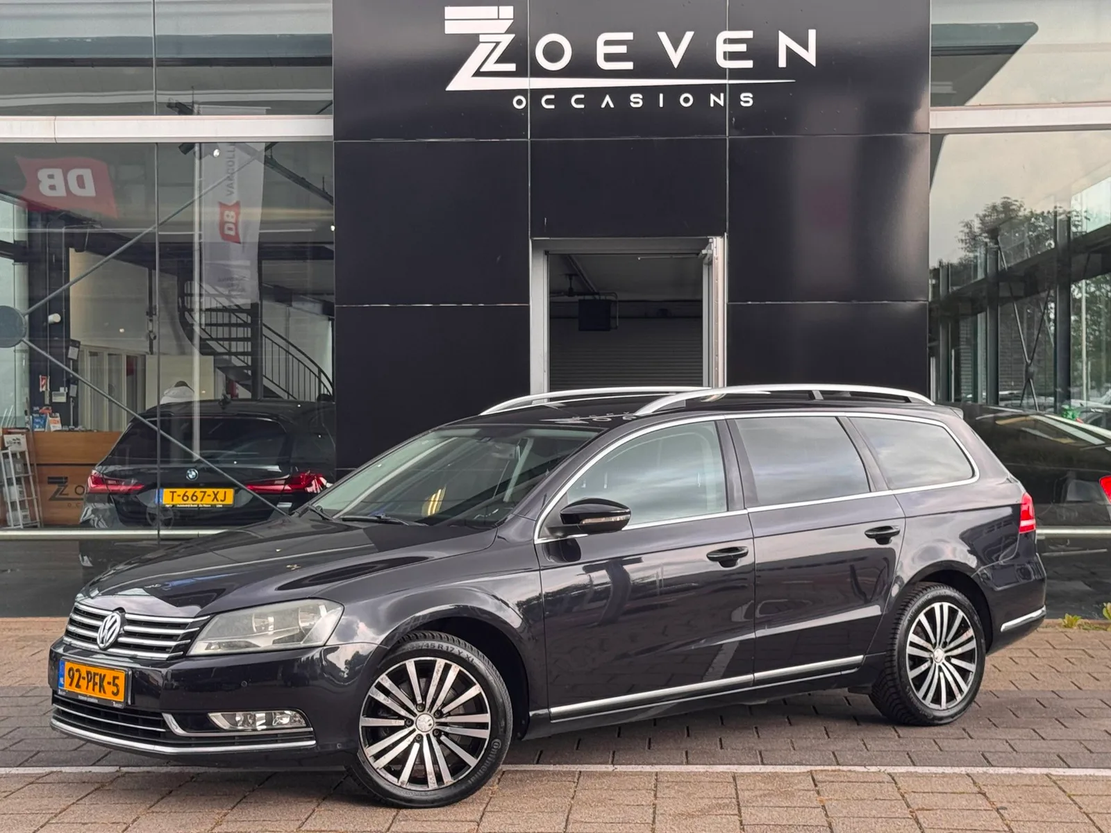 Volkswagen Passat (2011) — foto 1