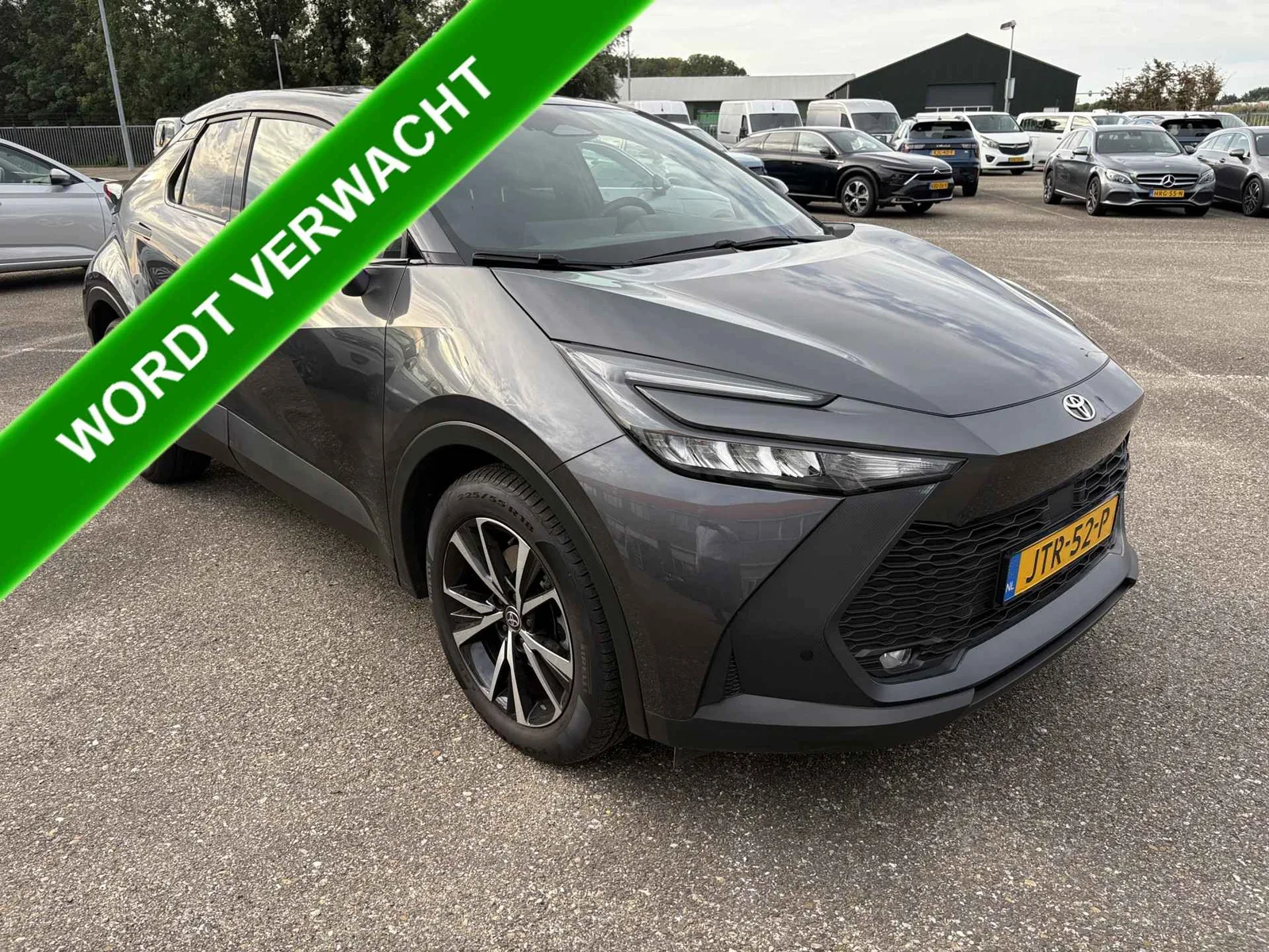 Toyota C-HR (2025) — foto 1