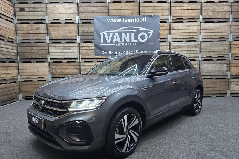 Volkswagen T-Roc (2023)