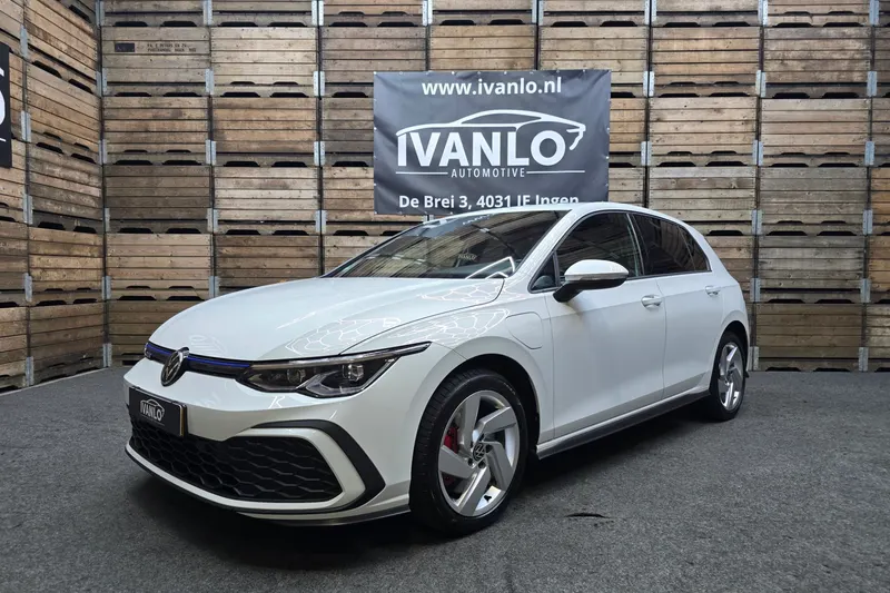 Volkswagen Golf (2021)
