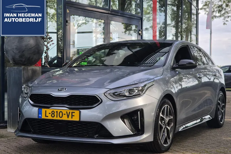 Kia ProCeed (2021)