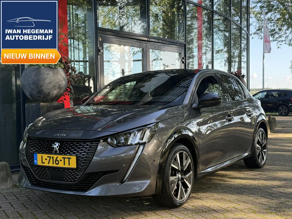 Peugeot 208 (2021) — foto 1