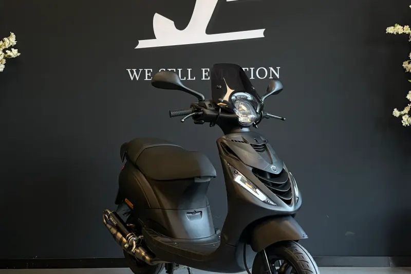 Piaggio Zip (2015)