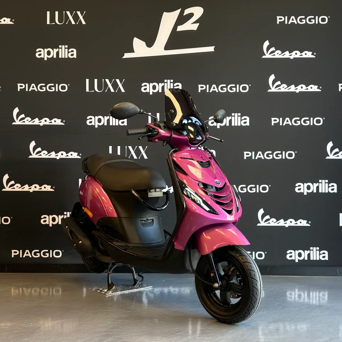 Piaggio Zip Princess (2024) — foto 1