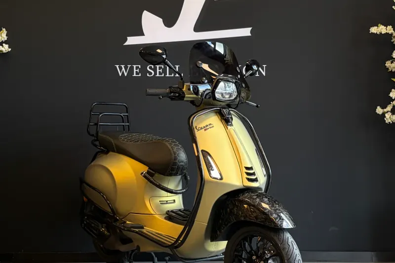 Vespa Sprint (2021)