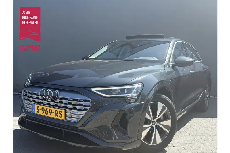 Audi Q8 (2023)