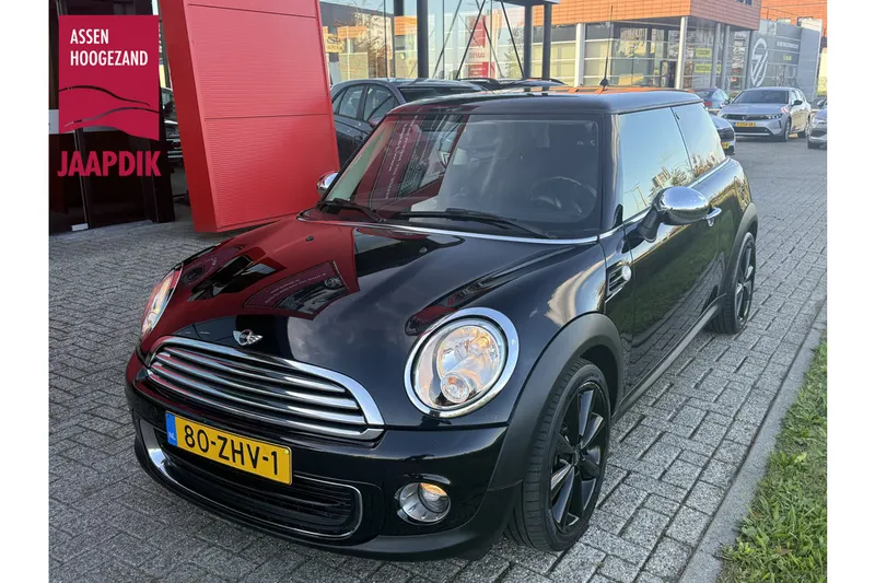 MINI One (2013)