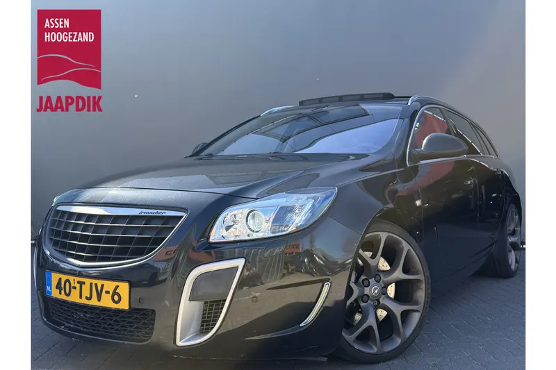 Opel Insignia (2011)