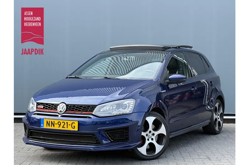 Volkswagen Polo (2015)