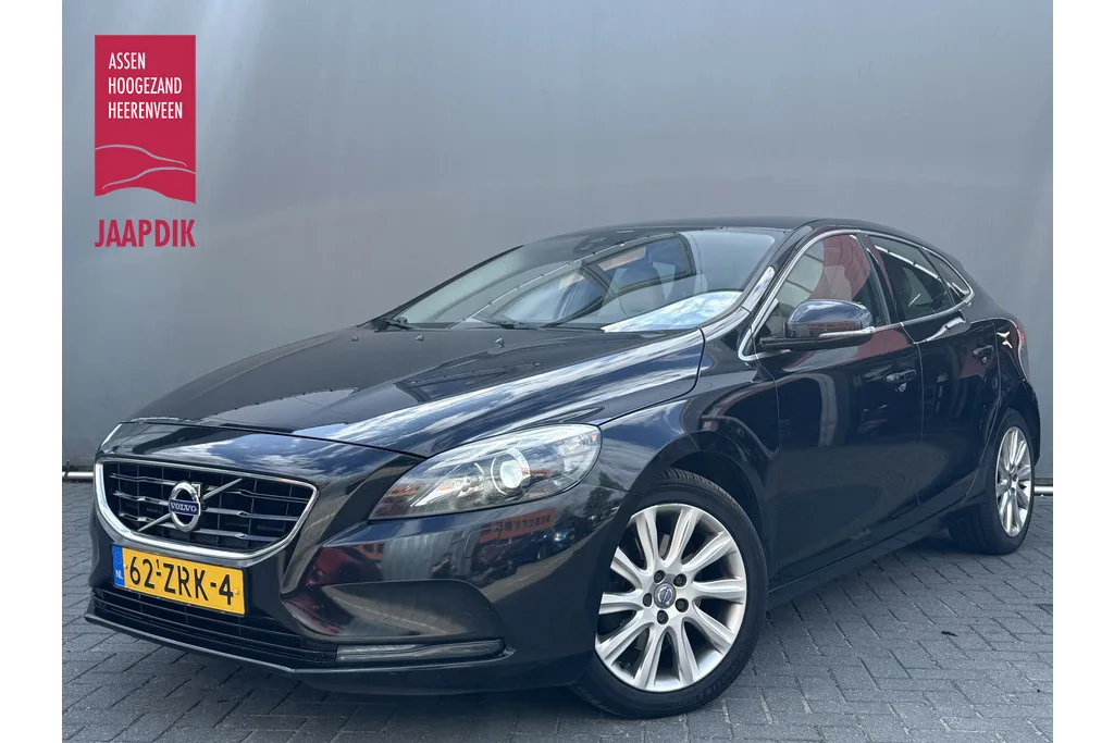 Volvo V40 (2013) — foto 1