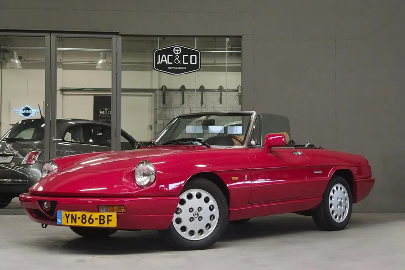 Alfa Romeo Spider (1990)