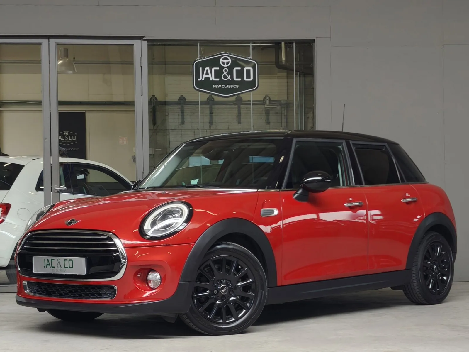 MINI Cooper (2015) — foto 1