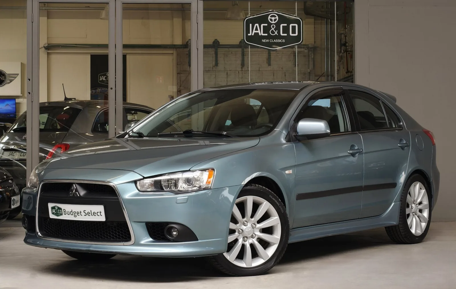 Mitsubishi Lancer (2009) — foto 1