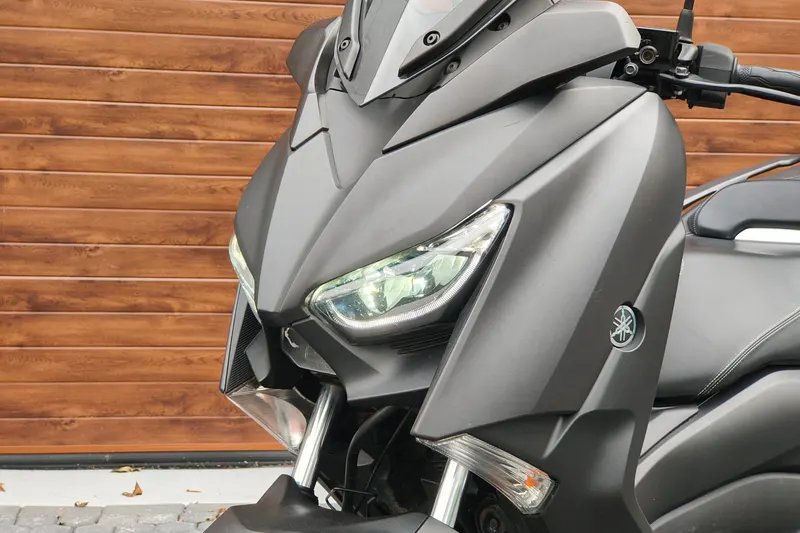 Yamaha XMAX 300 (2019)