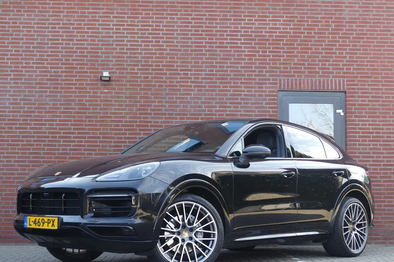 Porsche Cayenne Coupé (2021)