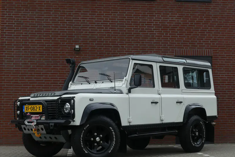 Land Rover Defender (2005)