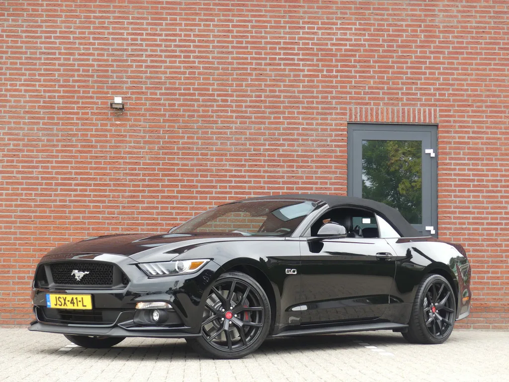 Ford Mustang (2016) — foto 1