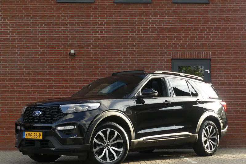 Ford Explorer (2021)