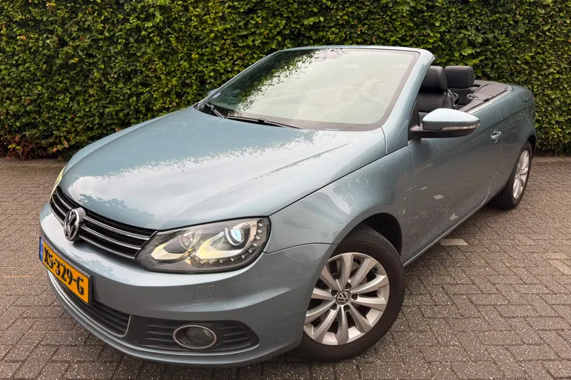 Volkswagen Eos (2012)
