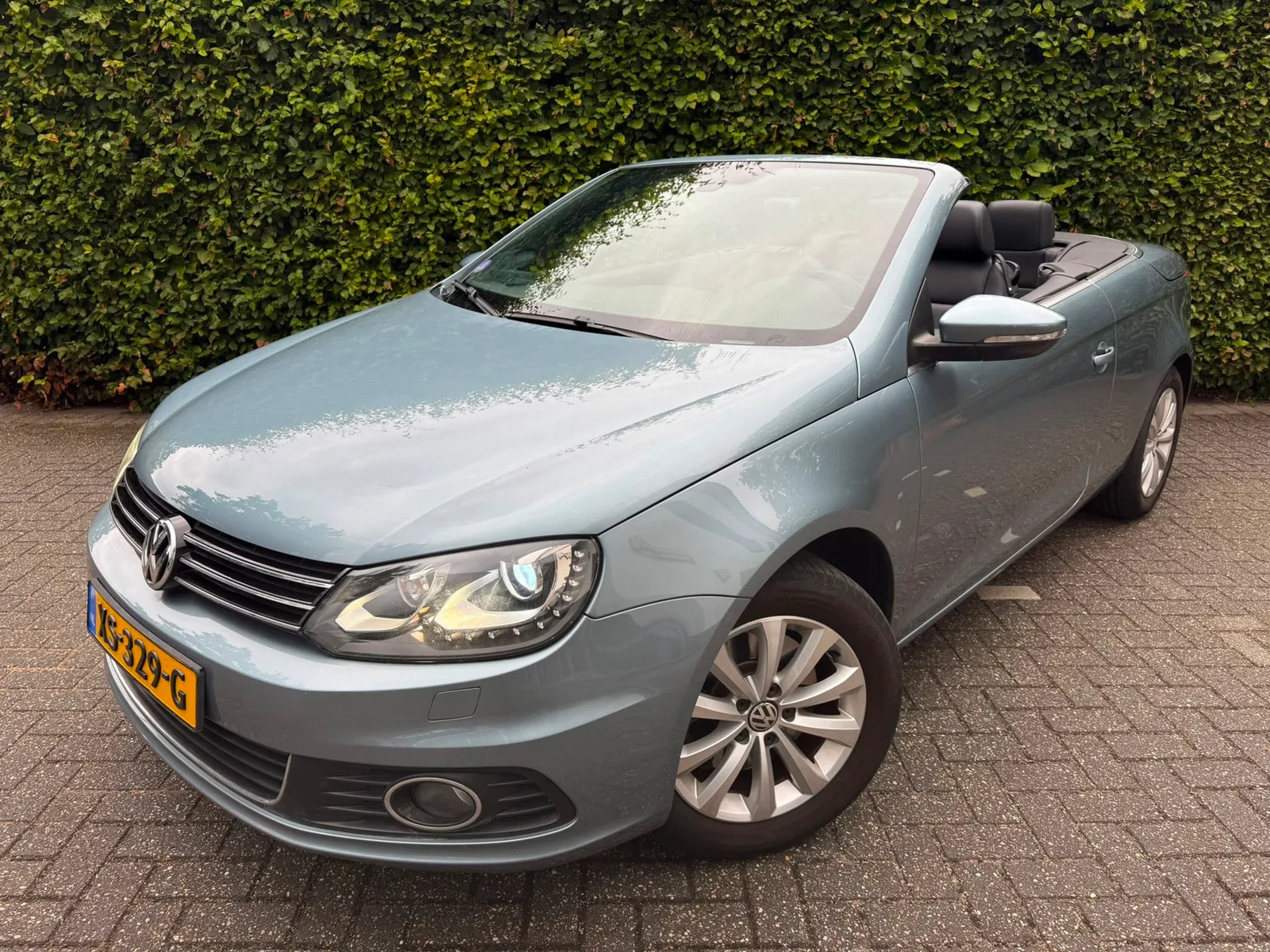 Volkswagen Eos (2012) — foto 1