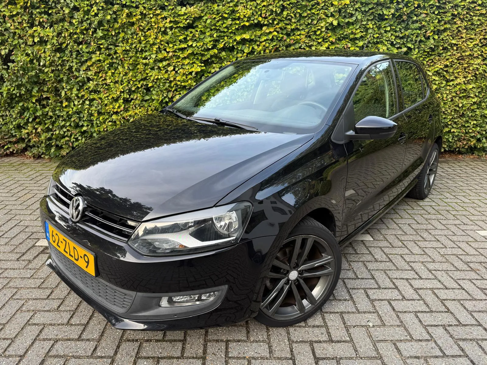 Volkswagen Polo (2013) — foto 1