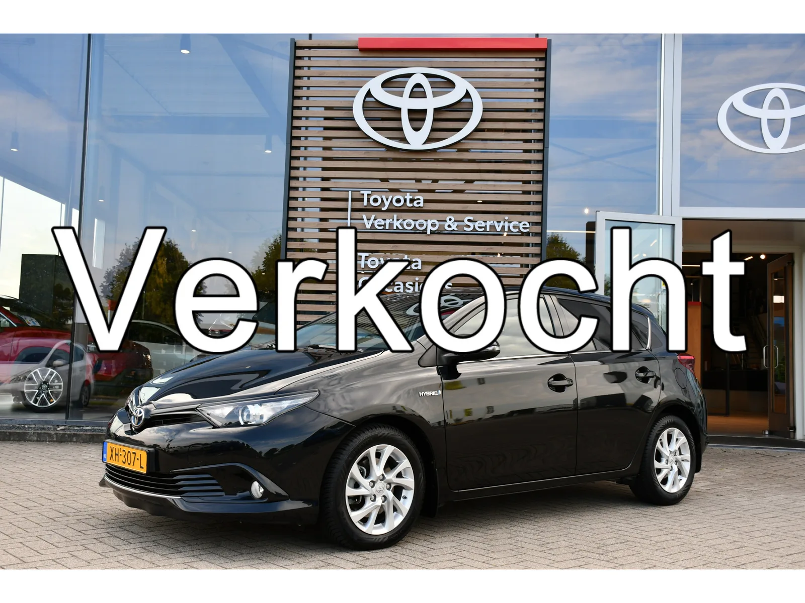 Toyota Auris (2019) — foto 1
