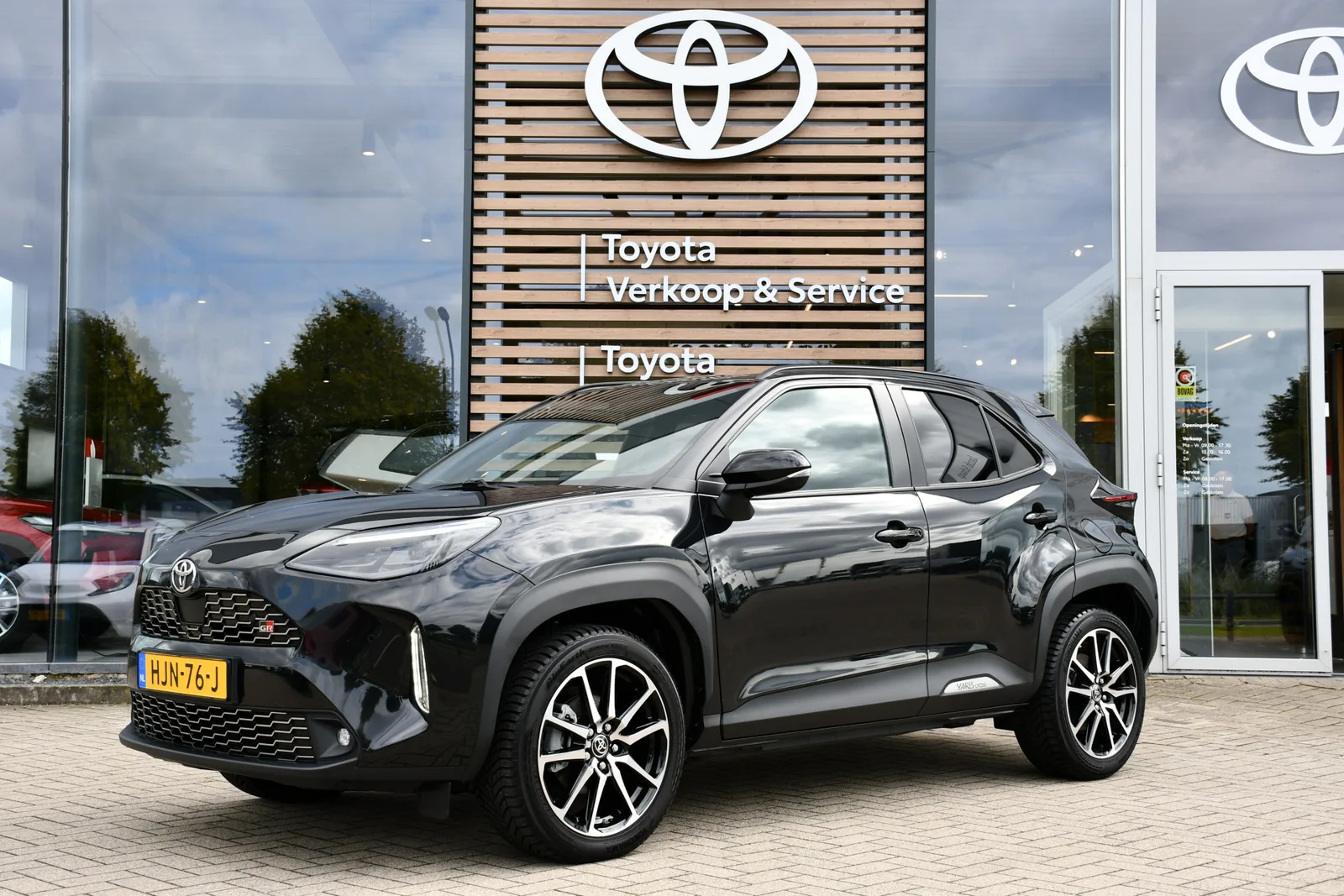 Toyota Yaris Cross (2025) — foto 1