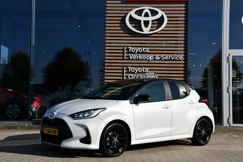 Toyota Yaris (2023)
