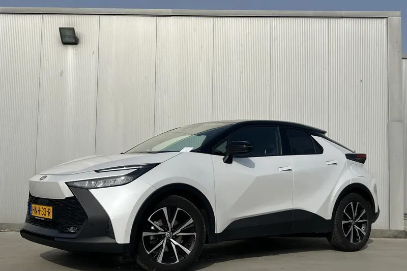 Toyota C-HR (2025)