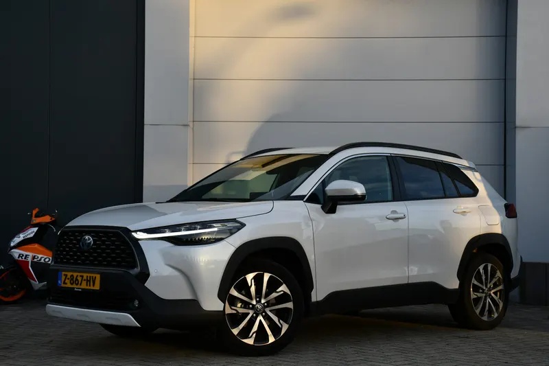 Toyota Corolla Cross (2023)