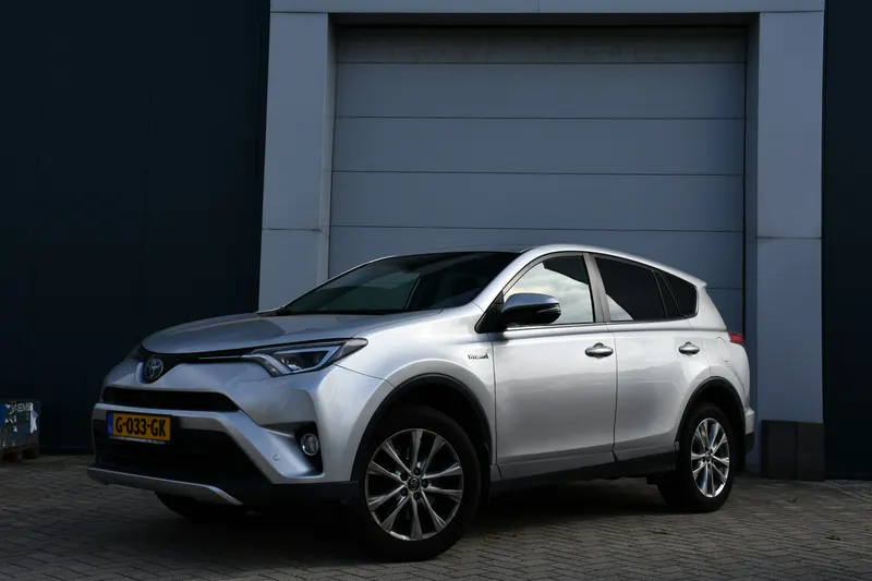 Toyota RAV4 (2017)