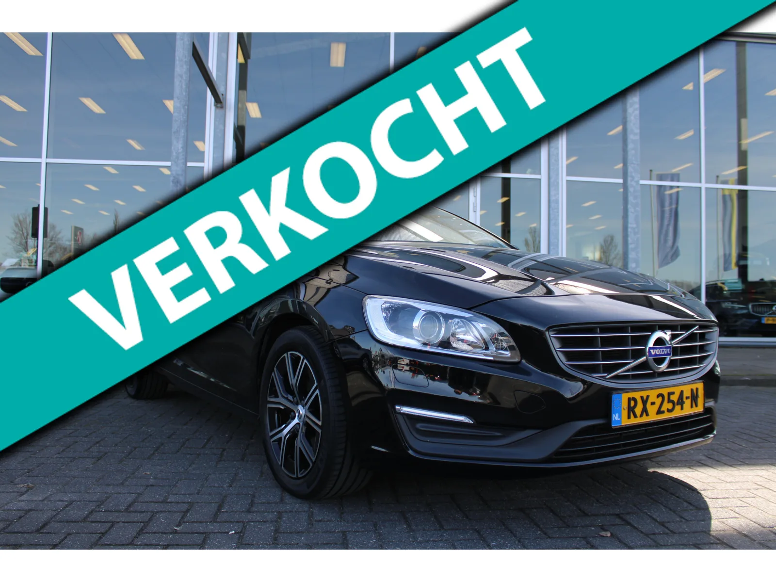 Volvo V60 (2018) — foto 1