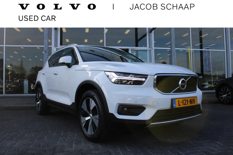 Volvo XC40 (2021)