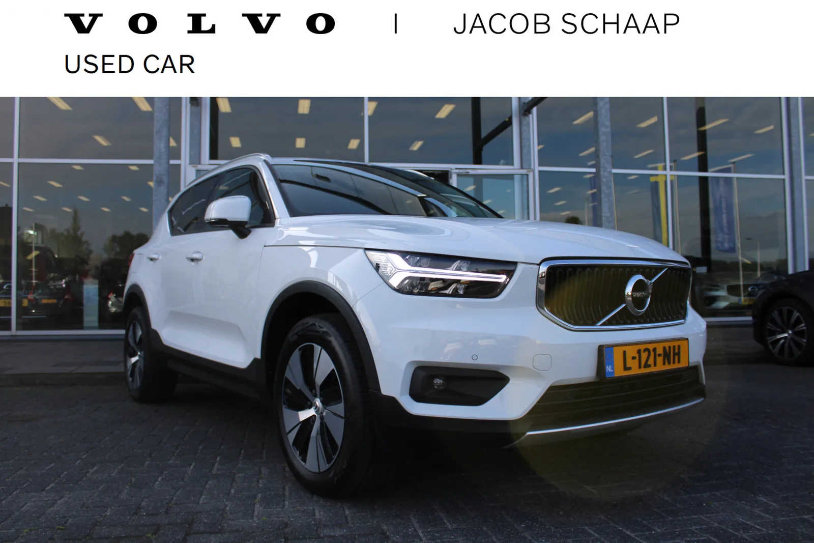 Volvo XC40 (2021) — foto 1