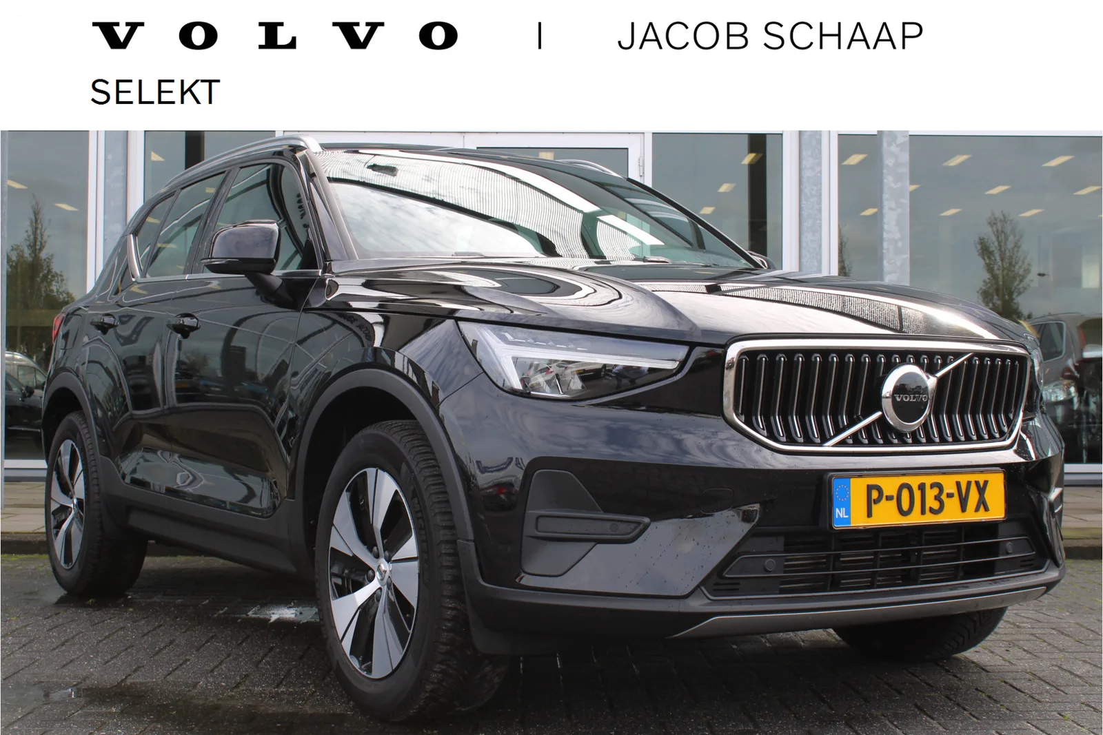 Volvo XC40 (2022) — foto 1