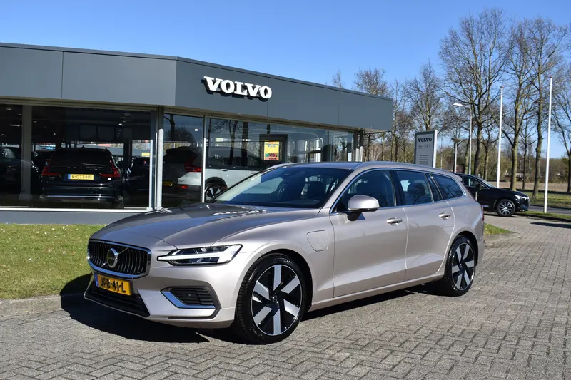 Volvo V60 (2025)