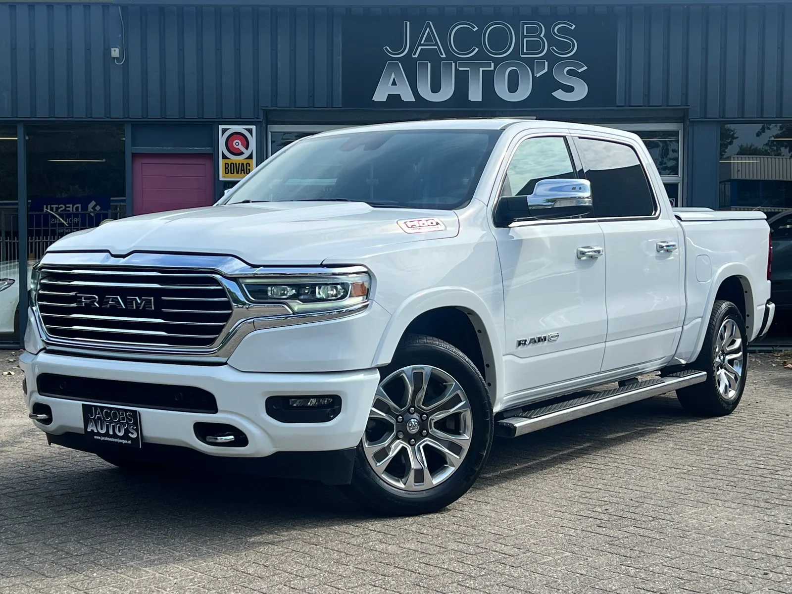 Dodge RAM (2024) — foto 1