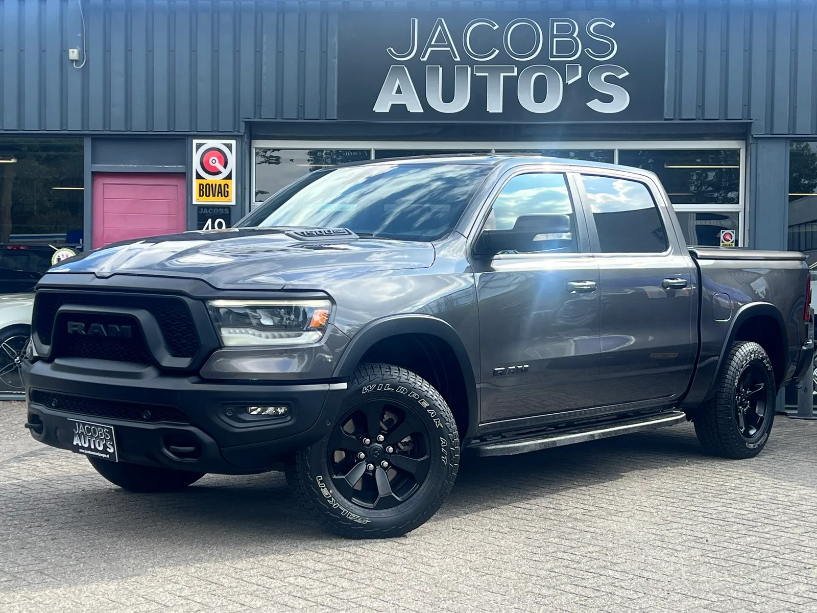 Dodge RAM (2022) — foto 1