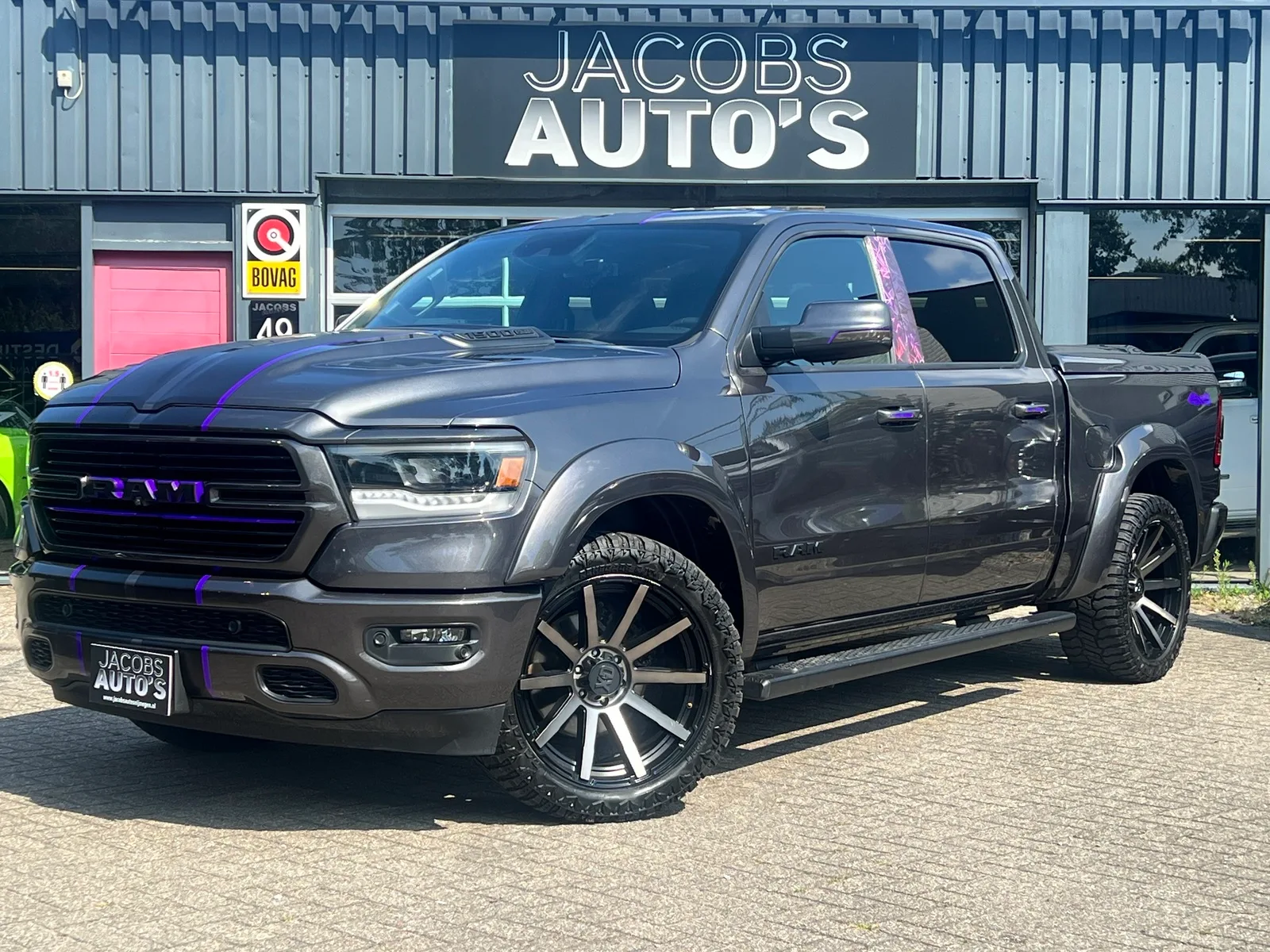 Dodge RAM (2018) — foto 1