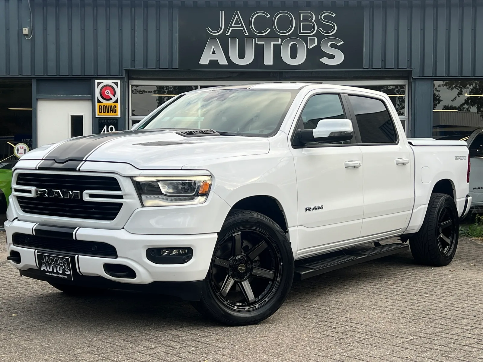 Dodge RAM (2024) — foto 1