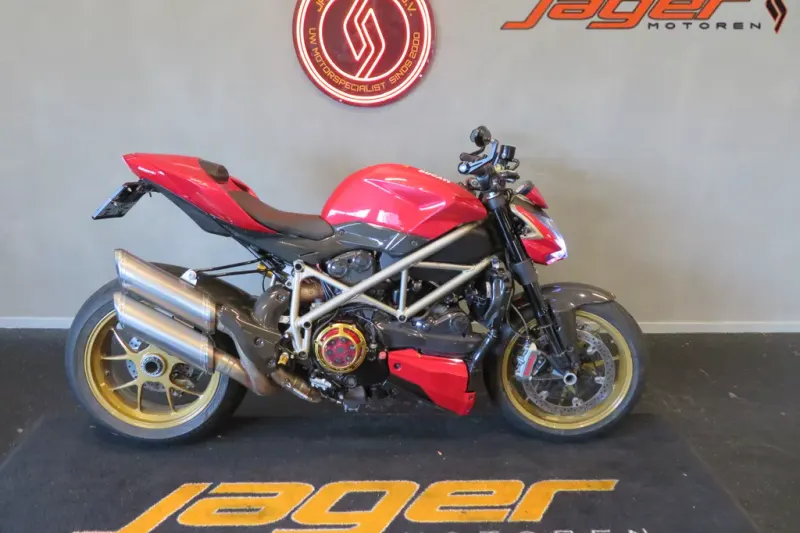 Ducati Streetfighter 848 (2010)