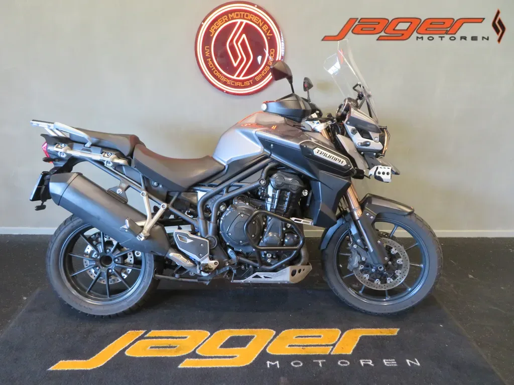 Triumph Tiger 1200 EXPLORER XC (2012) — foto 1