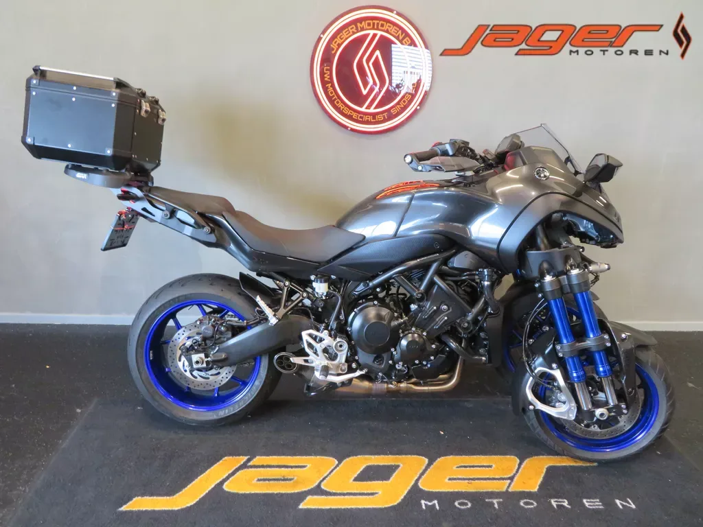 Yamaha Niken GT (2018) — foto 1