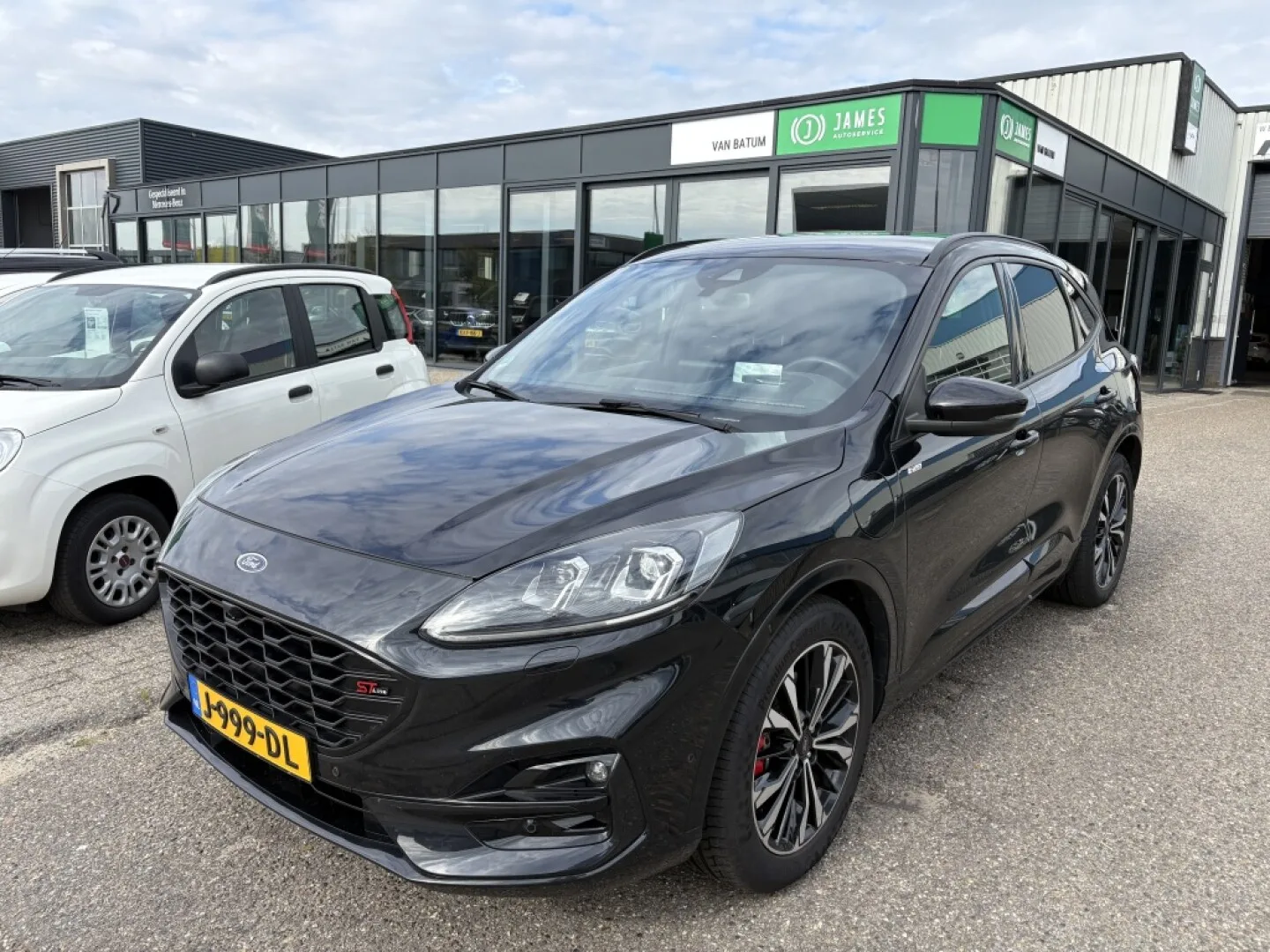 Ford Kuga (2020) — foto 1