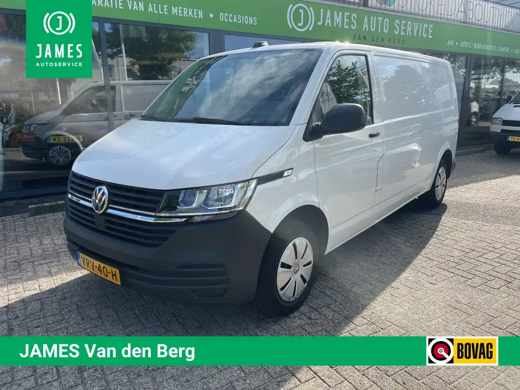 Volkswagen Transporter (2022) — foto 1
